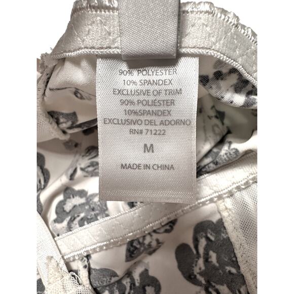 Jessica Simpson Elegant Floral Slip Dress with Lace Trim Size Medium - Picture 8 of 9